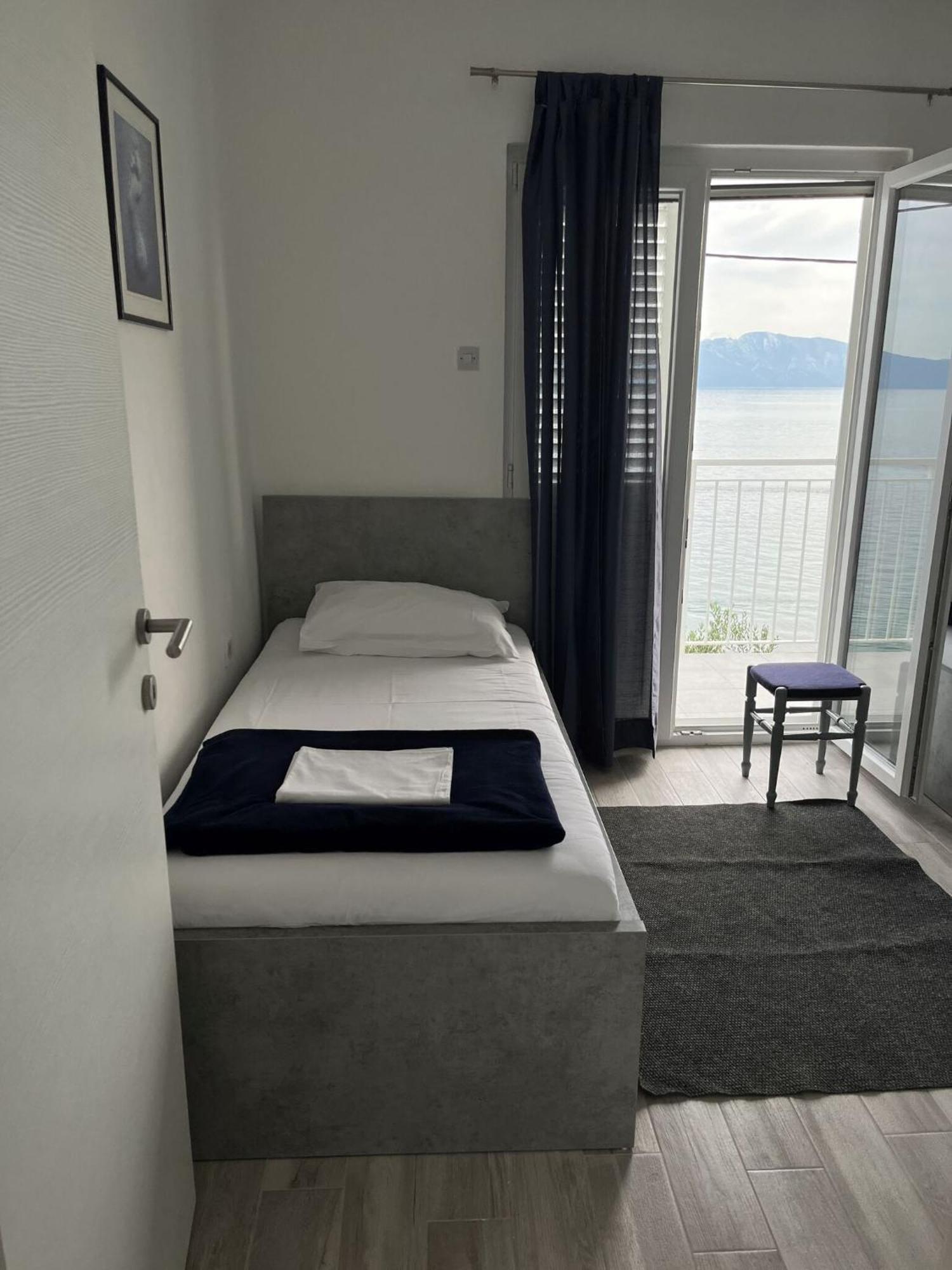 Apartments Gaspar Podaca Bagian luar foto